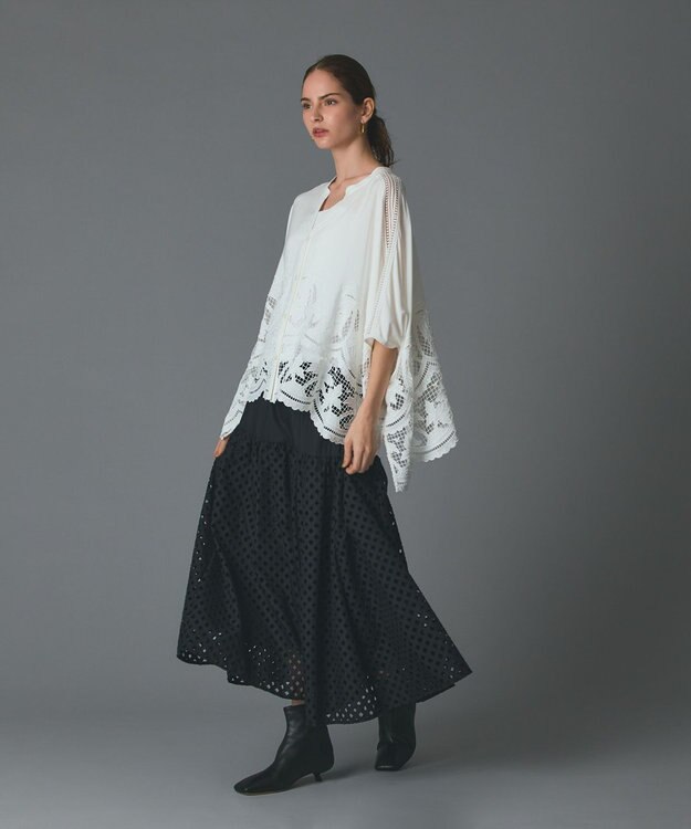 GRACE CONTINENTAL メッシュカットワークスカート ブラック