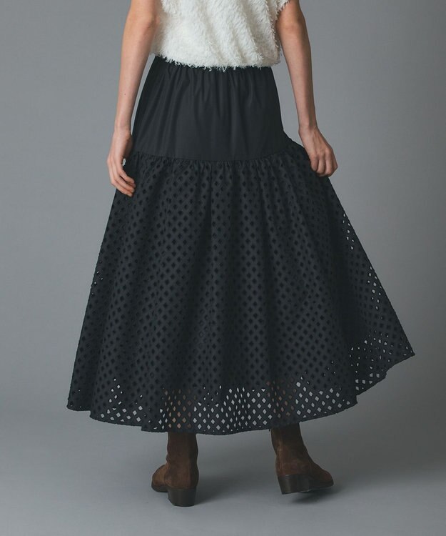GRACE CONTINENTAL メッシュカットワークスカート ブラック
