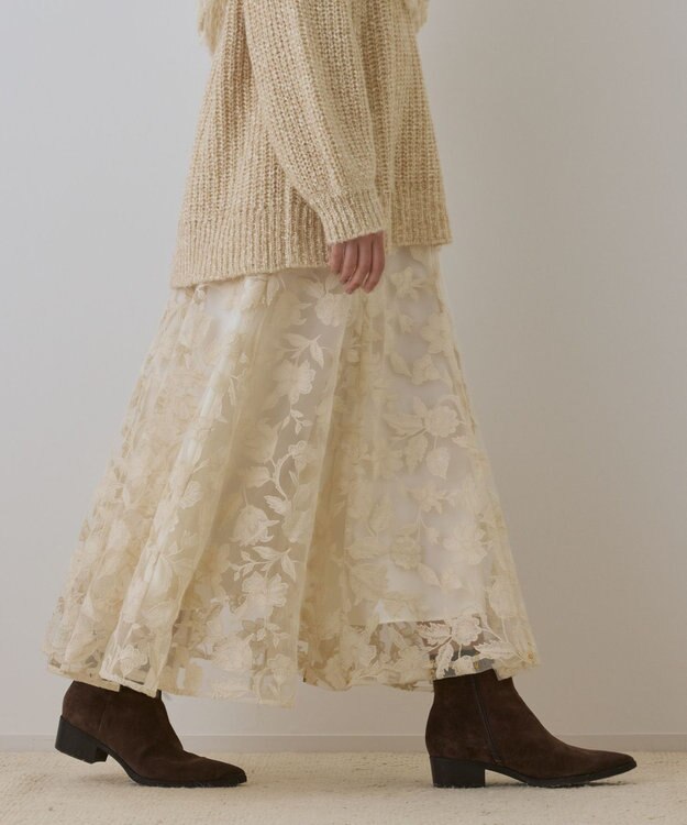 GRACE CONTINENTAL エンブロイダリーフレアスカート キナリ