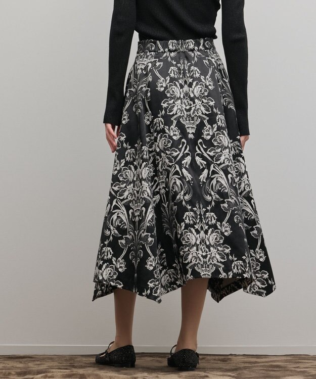 GRACE CONTINENTAL オーナメントジャガードハンカチヘムスカート ブラック