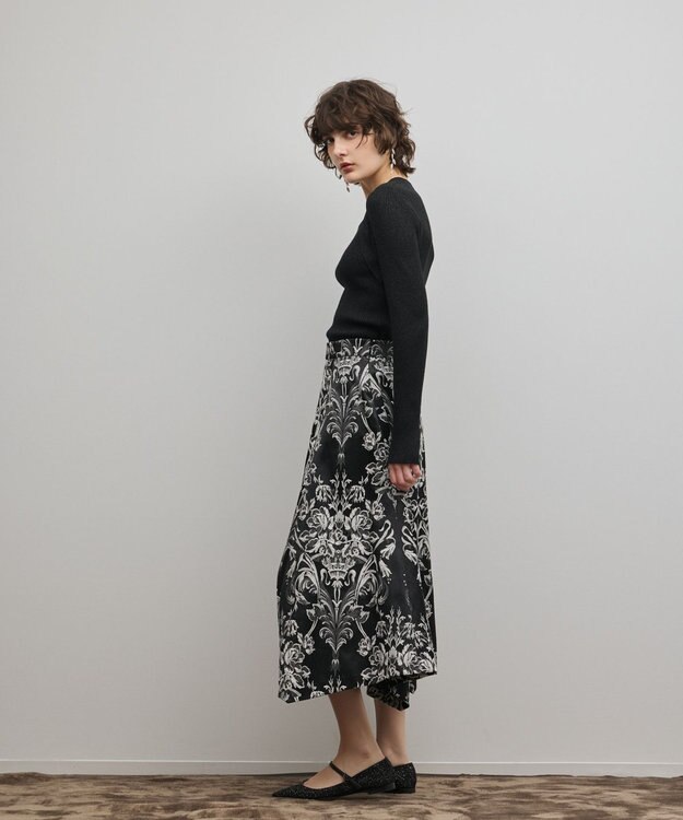 GRACE CONTINENTAL オーナメントジャガードハンカチヘムスカート ブラック