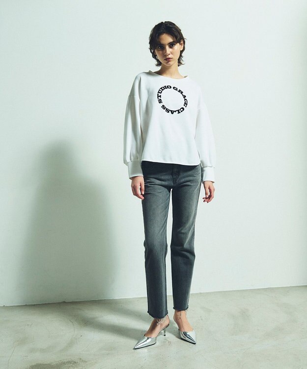 GRACE CONTINENTAL フロッキーロゴプリントトップ ホワイト