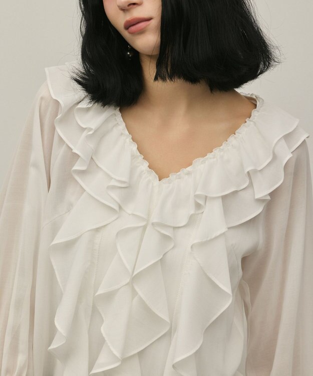 GRACE CONTINENTAL フリルブラウス ホワイト