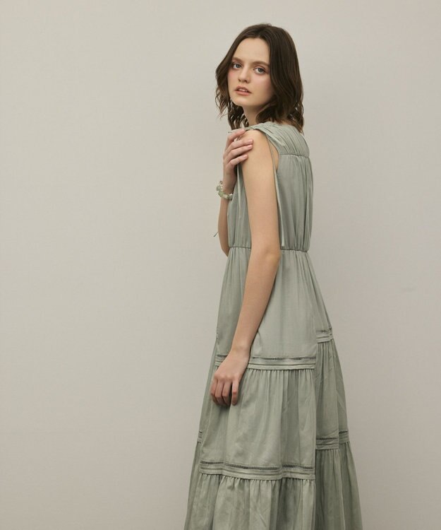 GRACE CONTINENTAL コットンシルクティアードワンピース グリーン
