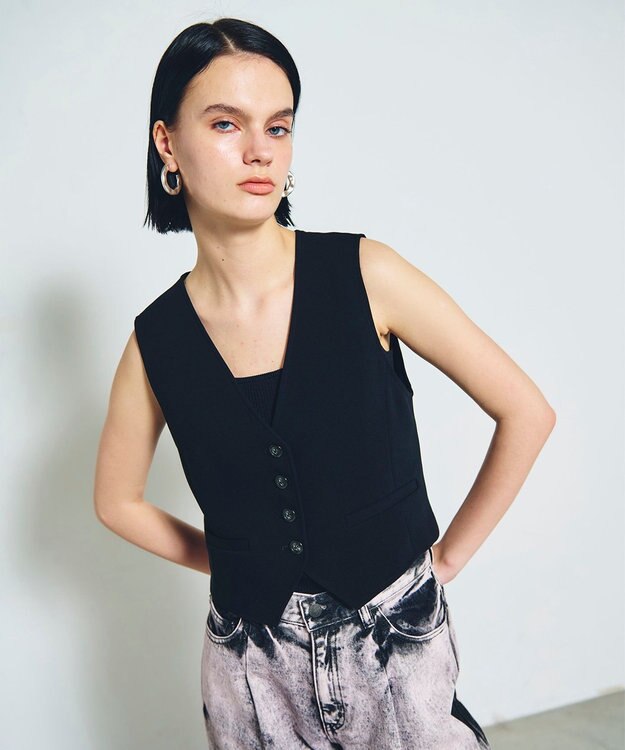 GRACE CONTINENTAL トリアセショートジレ ブラック