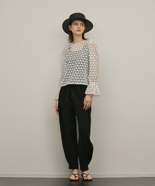 GRACE CONTINENTAL ポンチイージーパンツ ブラック