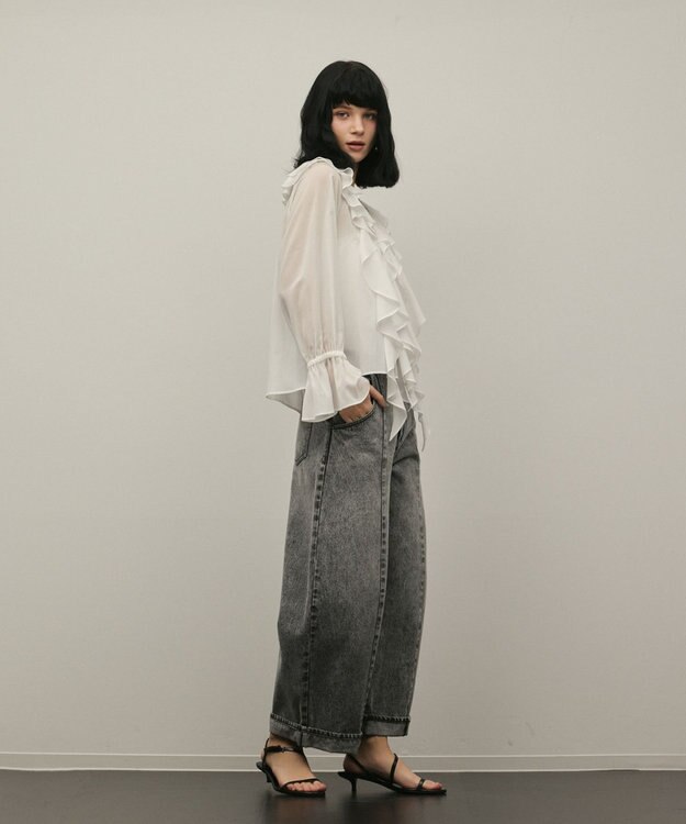 GRACE CONTINENTAL フリルブラウス ホワイト