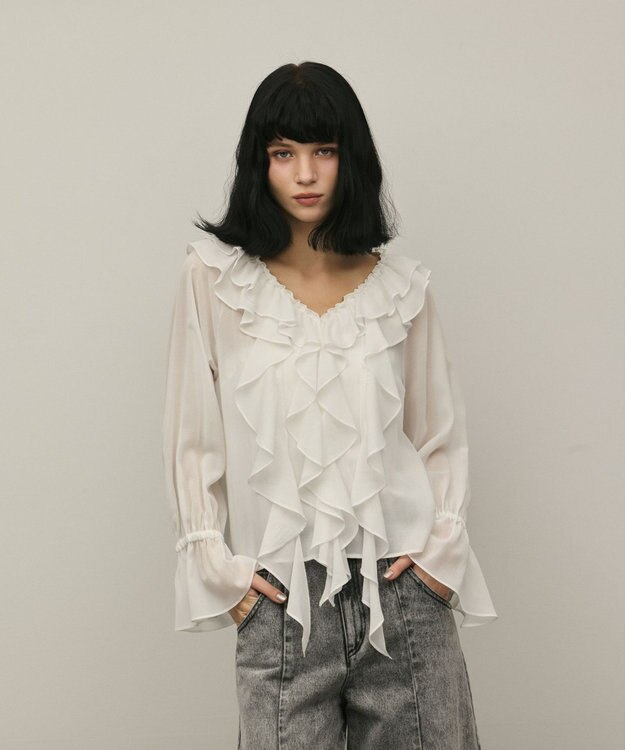 GRACE CONTINENTAL フリルブラウス ホワイト