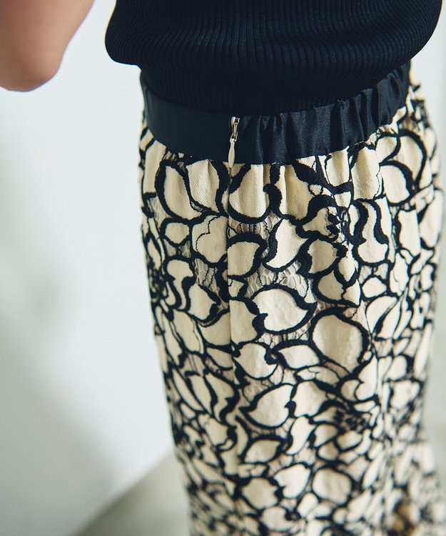 GRACE CONTINENTAL ローズレーススカート キナリ