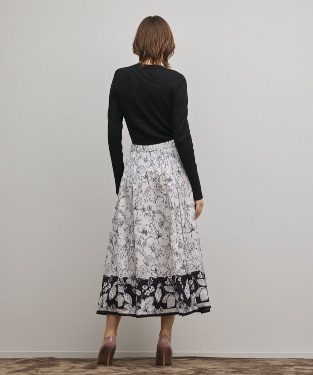 GRACE CONTINENTAL フルーツフラワープリントスカート キナリ