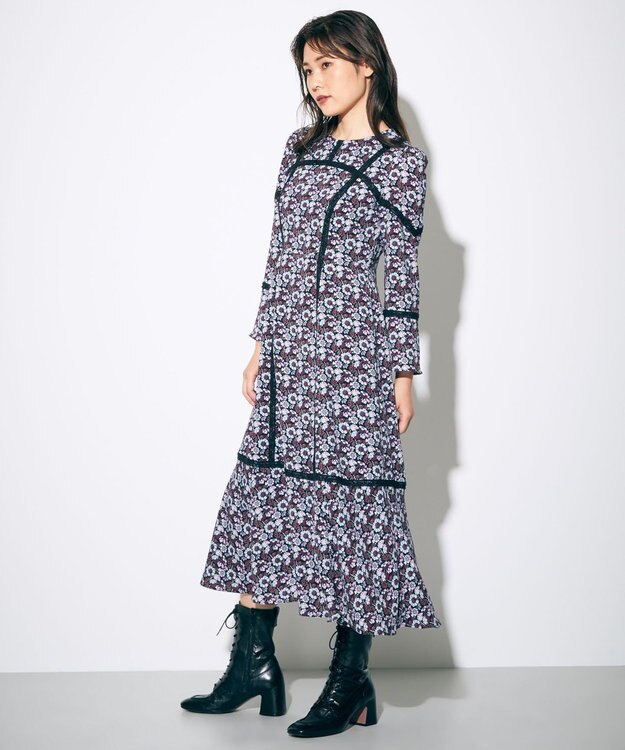 GRACE CONTINENTAL 小花パッチレース切替ワンピース ブラック