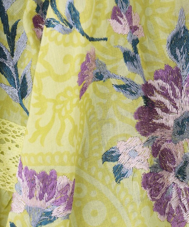 フラワー刺繍トップ / GRACE CONTINENTAL | GRACE CONTINENTAL