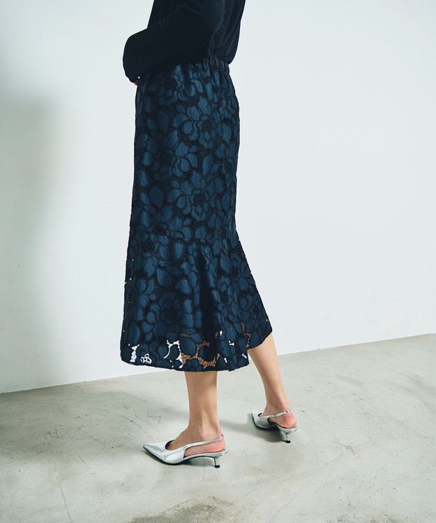 GRACE CONTINENTAL ローズレーススカート ネイビー