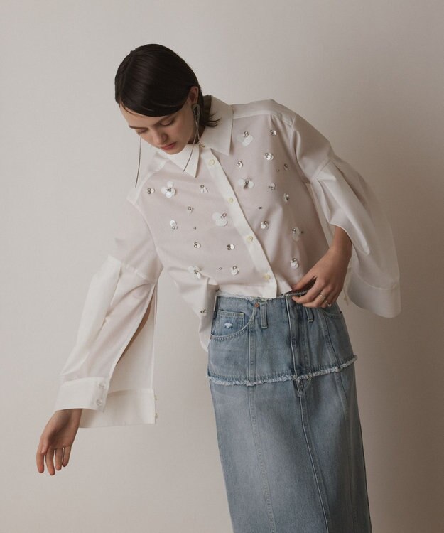 GRACE CONTINENTAL ビジューシャツ ホワイト