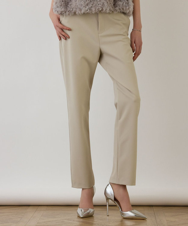 GRACE CONTINENTAL ストレッチテーパードパンツ ベージュ