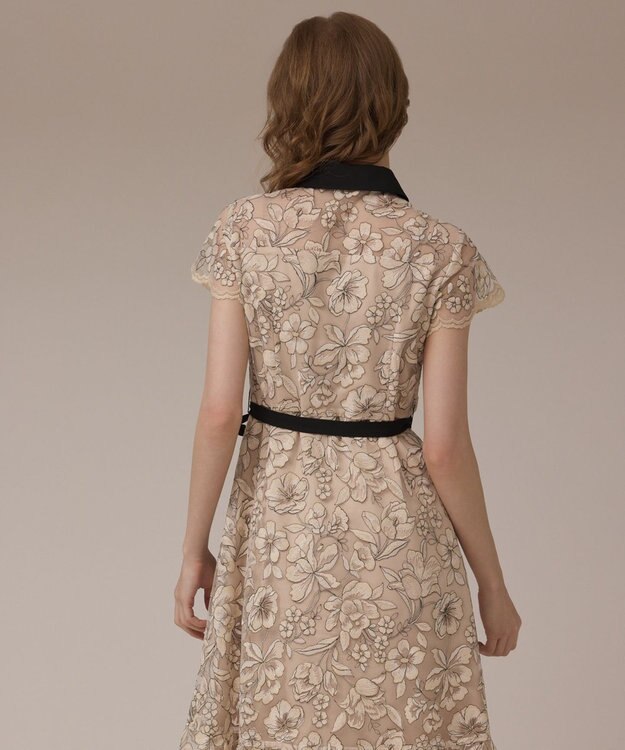 GRACE CONTINENTAL チュールフラワー刺繍ワンピース ベージュ