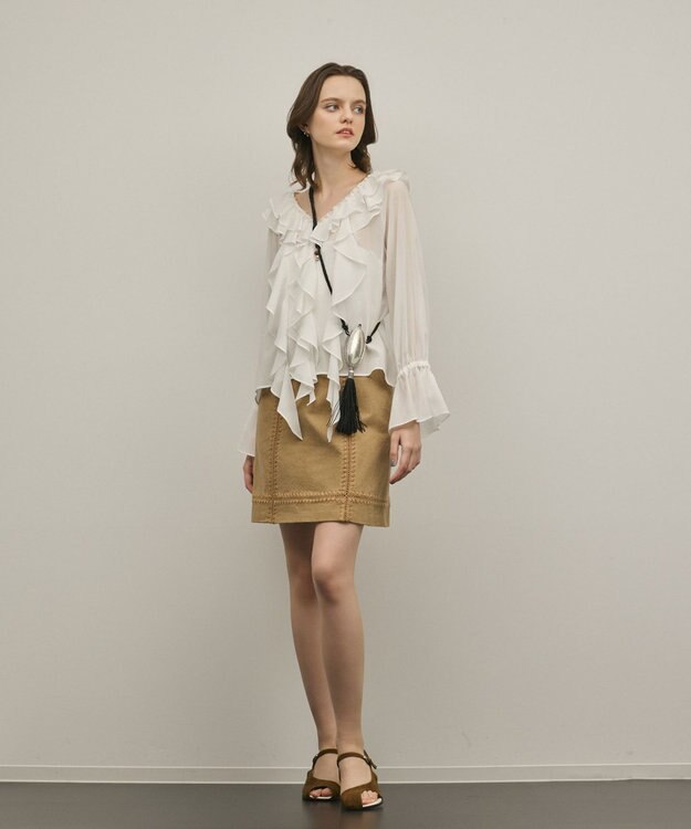 GRACE CONTINENTAL ラインembミニスカート キャメル