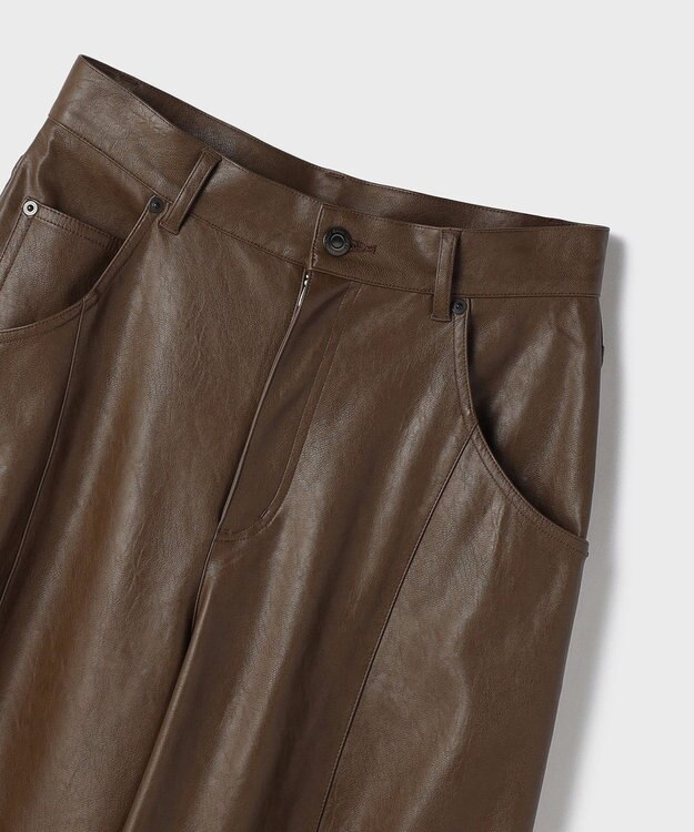 GRACE CONTINENTAL カーブフェイクレザーパンツ ブラウン