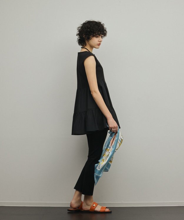GRACE CONTINENTAL チェーンベルトシルクスカーフ ブルー