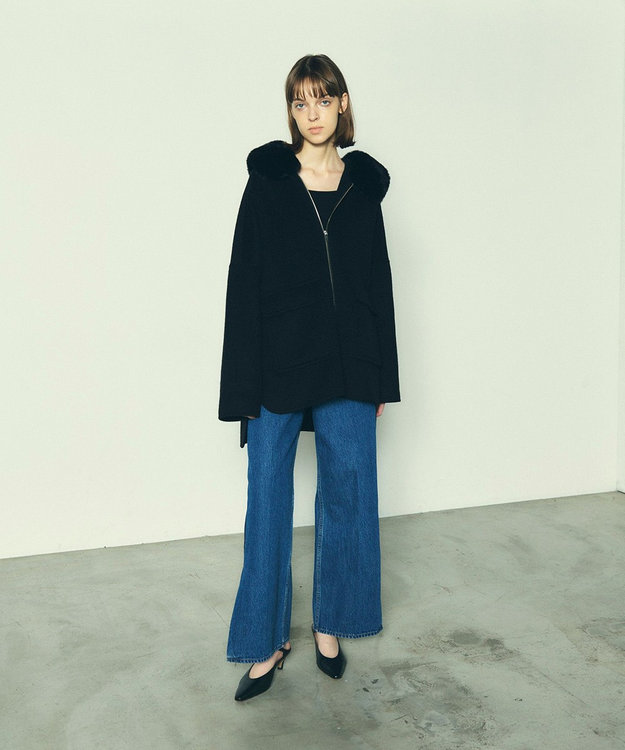 GRACE CONTINENTAL フードファーリバーポンチョ ブラック