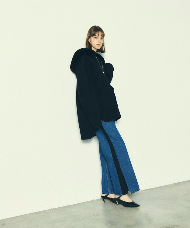 GRACE CONTINENTAL フードファーリバーポンチョ ブラック