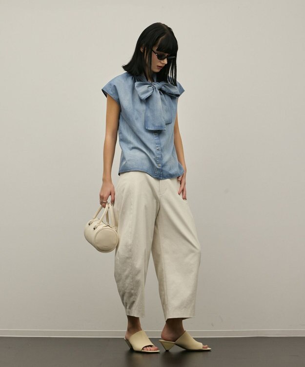 GRACE CONTINENTAL シアーデニムボウタイブラウス ブルー