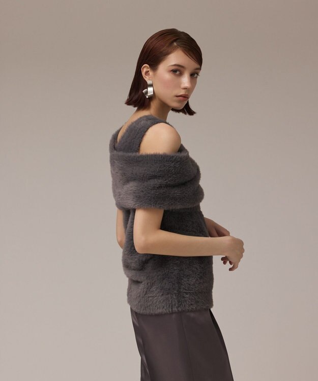 GRACE CONTINENTAL オフタートルニットトップ グレー