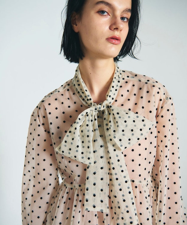 GRACE CONTINENTAL ドットフロッキーチュールトップ キナリ