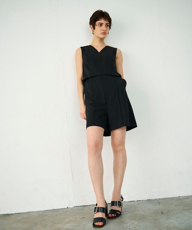 GRACE CONTINENTAL ショートサロペット ブラック