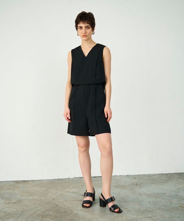 GRACE CONTINENTAL ショートサロペット ブラック