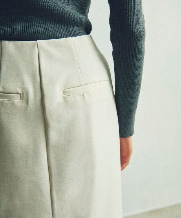 GRACE CONTINENTAL ペンシルスリットスカート ホワイト