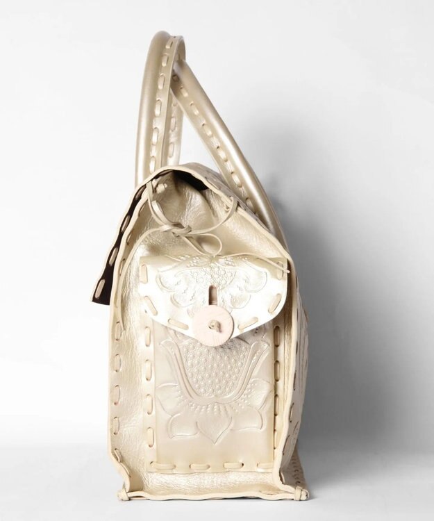 GRACE CONTINENTAL MaestraM-MTLC ゴールド