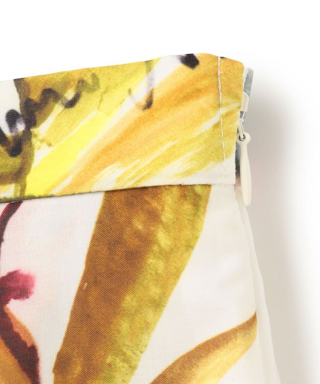 GRACE CONTINENTAL リゾートリーフプリントスカート ホワイト