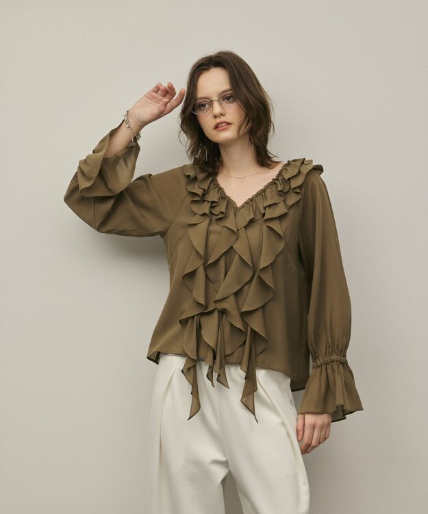 GRACE CONTINENTAL フリルブラウス カーキ
