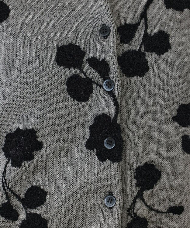 GRACE CONTINENTAL フクレジャガードニットカーディガン ホワイト