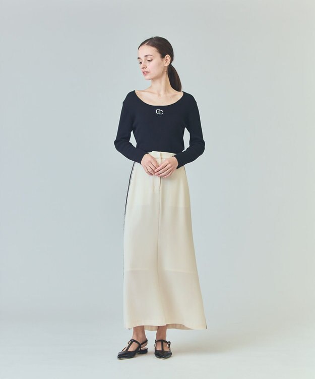 GRACE CONTINENTAL ロゴ刺繍リブトップ ブラック