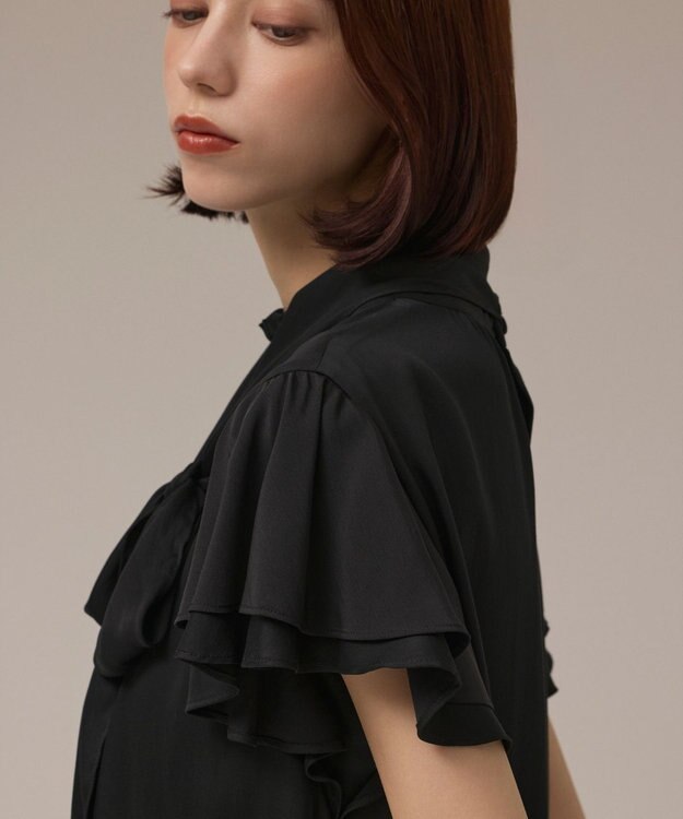 GRACE CONTINENTAL フリルボウタイブラウス ブラック