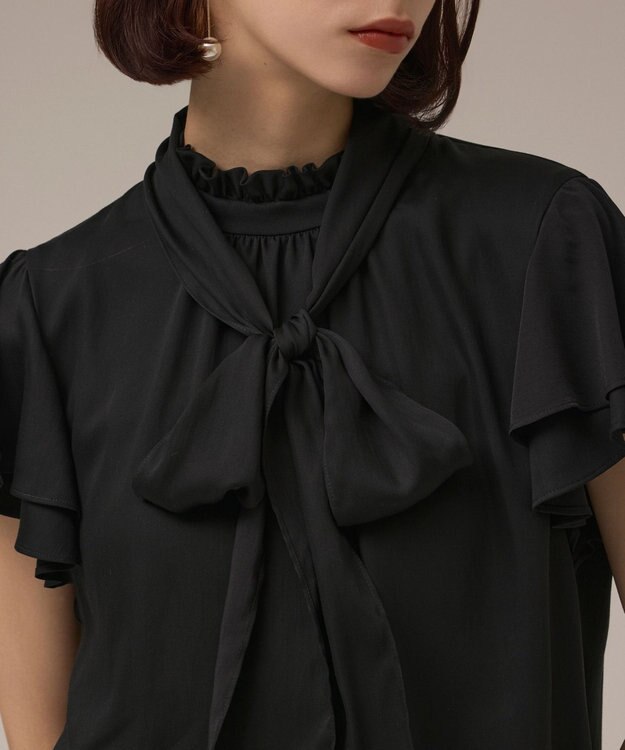 GRACE CONTINENTAL フリルボウタイブラウス ブラック