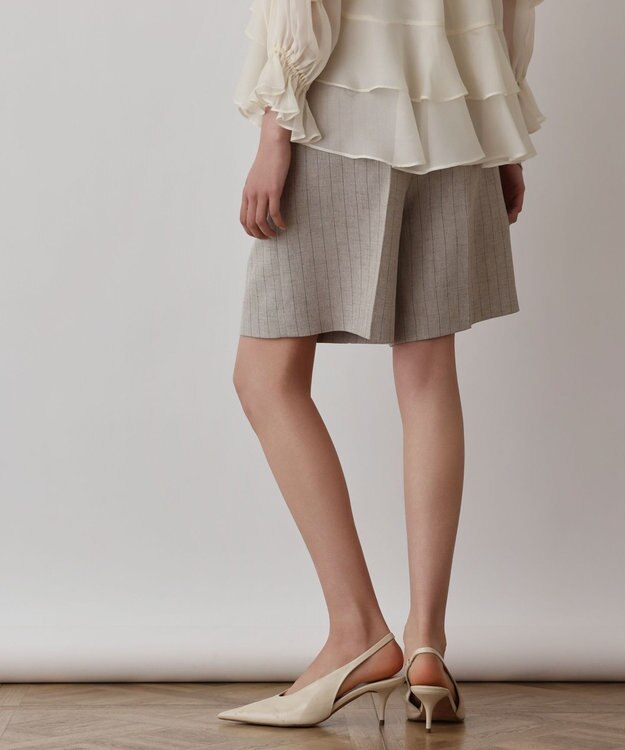 GRACE CONTINENTAL ストライプショートパンツ ベージュ