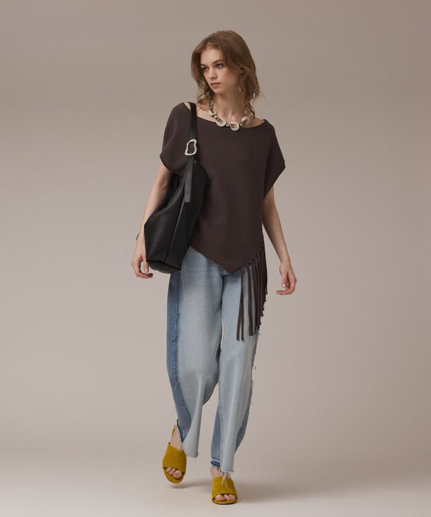 GRACE CONTINENTAL フリンジイレヘムニットトップ チャコール