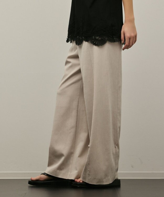 GRACE CONTINENTAL トリアセサイドラインパンツ ベージュ