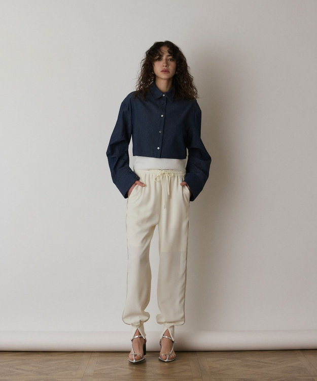 GRACE CONTINENTAL タックスリーブデニムシャツ インディゴ