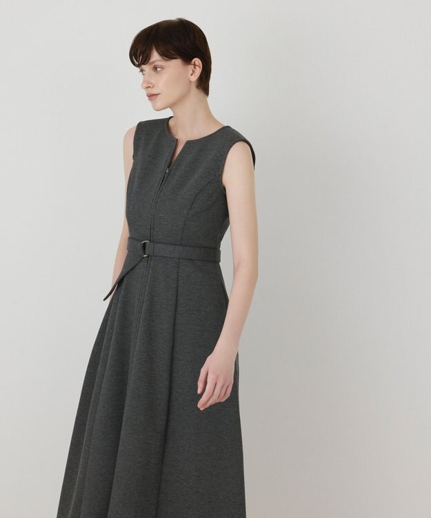 GRACE CONTINENTAL フレア切替カットワンピース チャコール