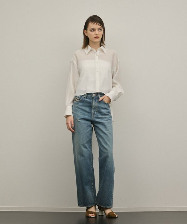 GRACE CONTINENTAL バックフレアシャツ ホワイト