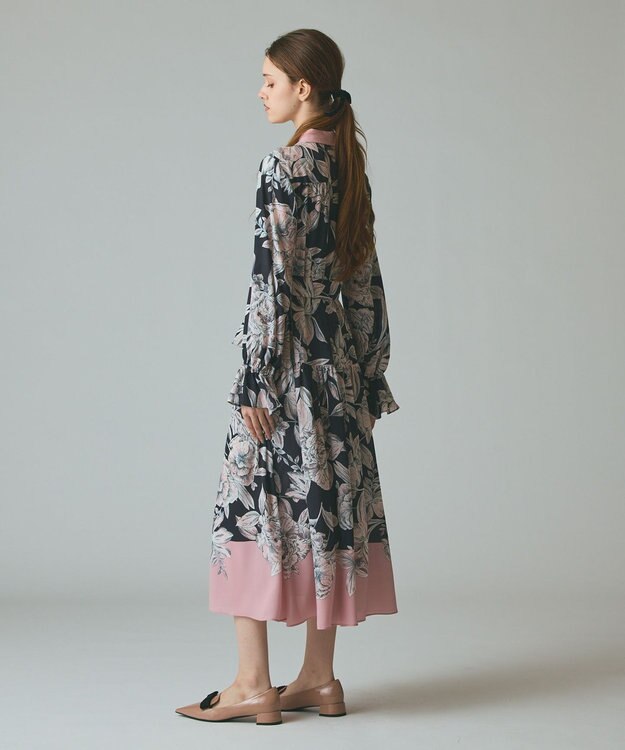 GRACE CONTINENTAL ボタニカルドレープワンピース ブラック