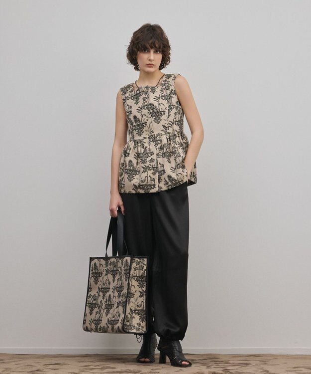 GRACE CONTINENTAL アニマルジャガードトートバッグ ベージュ