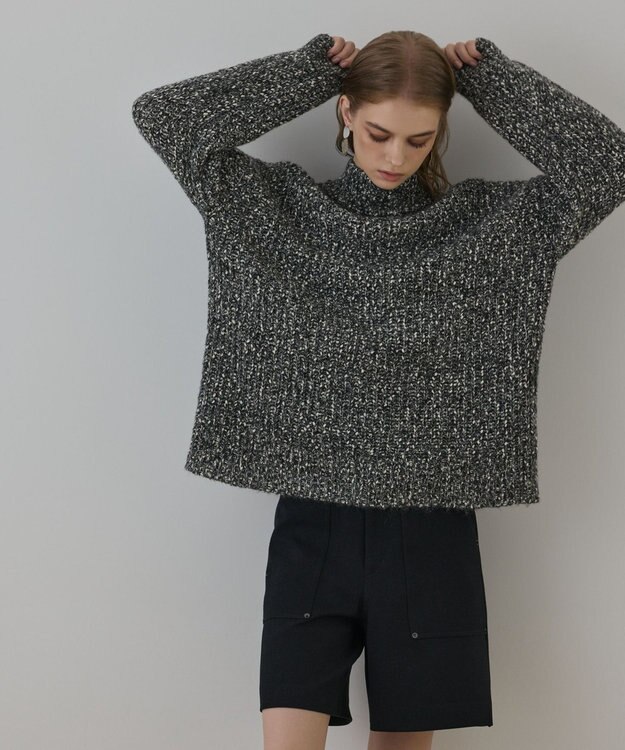 GRACE CONTINENTAL フリンジケープニットトップ ブラック