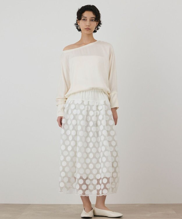 GRACE CONTINENTAL シルクドルマンスリーブトップ キナリ