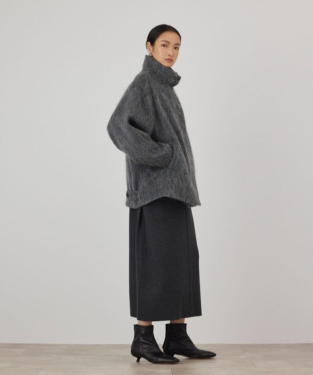 GRACE CONTINENTAL モヘヤシャギーショートコート グレー