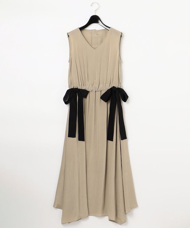 GRACE CONTINENTAL 【LIFE STYLE WEAR】サテンイージードレス ベージュ